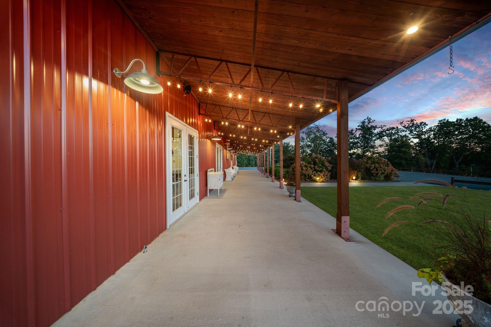 6572 Burkemont Road Property Photo 8