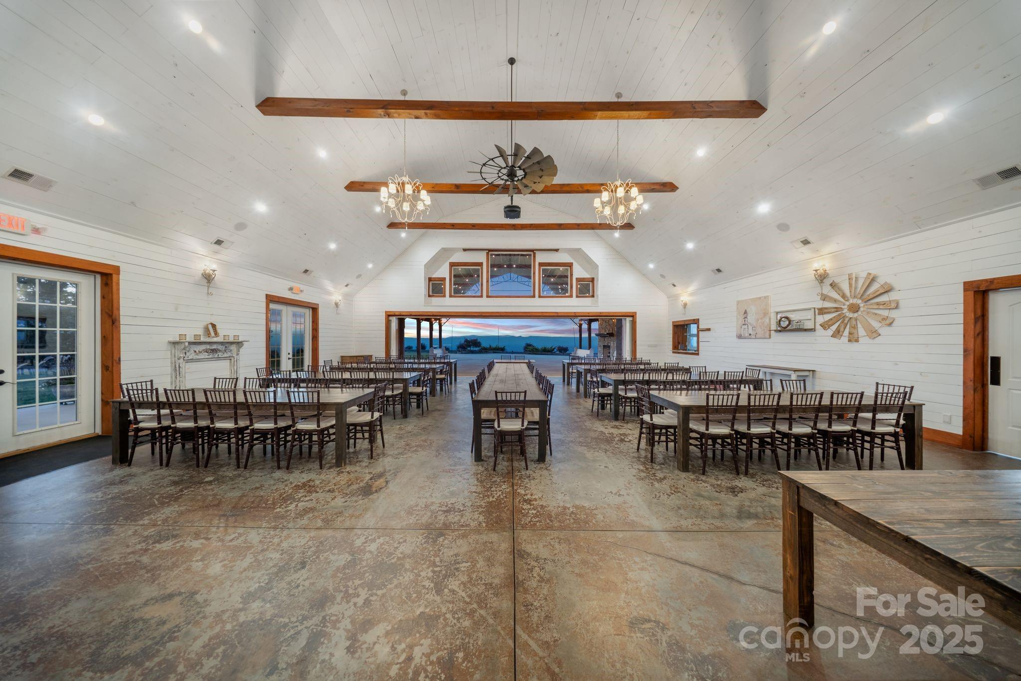 6572 Burkemont Road Property Photo 10