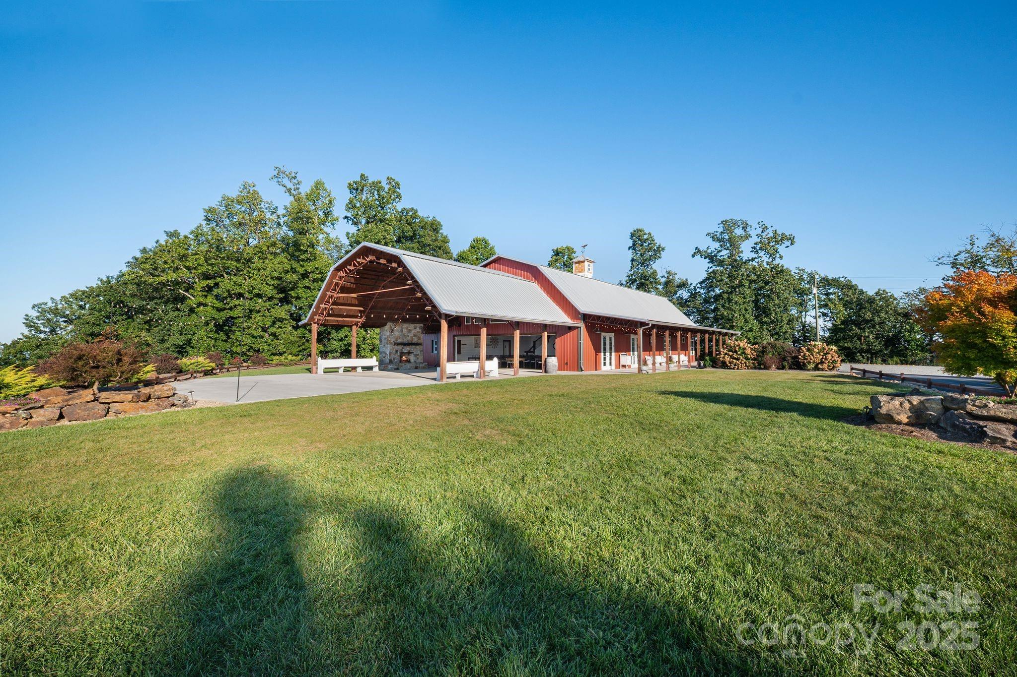 6572 Burkemont Road Property Photo 19