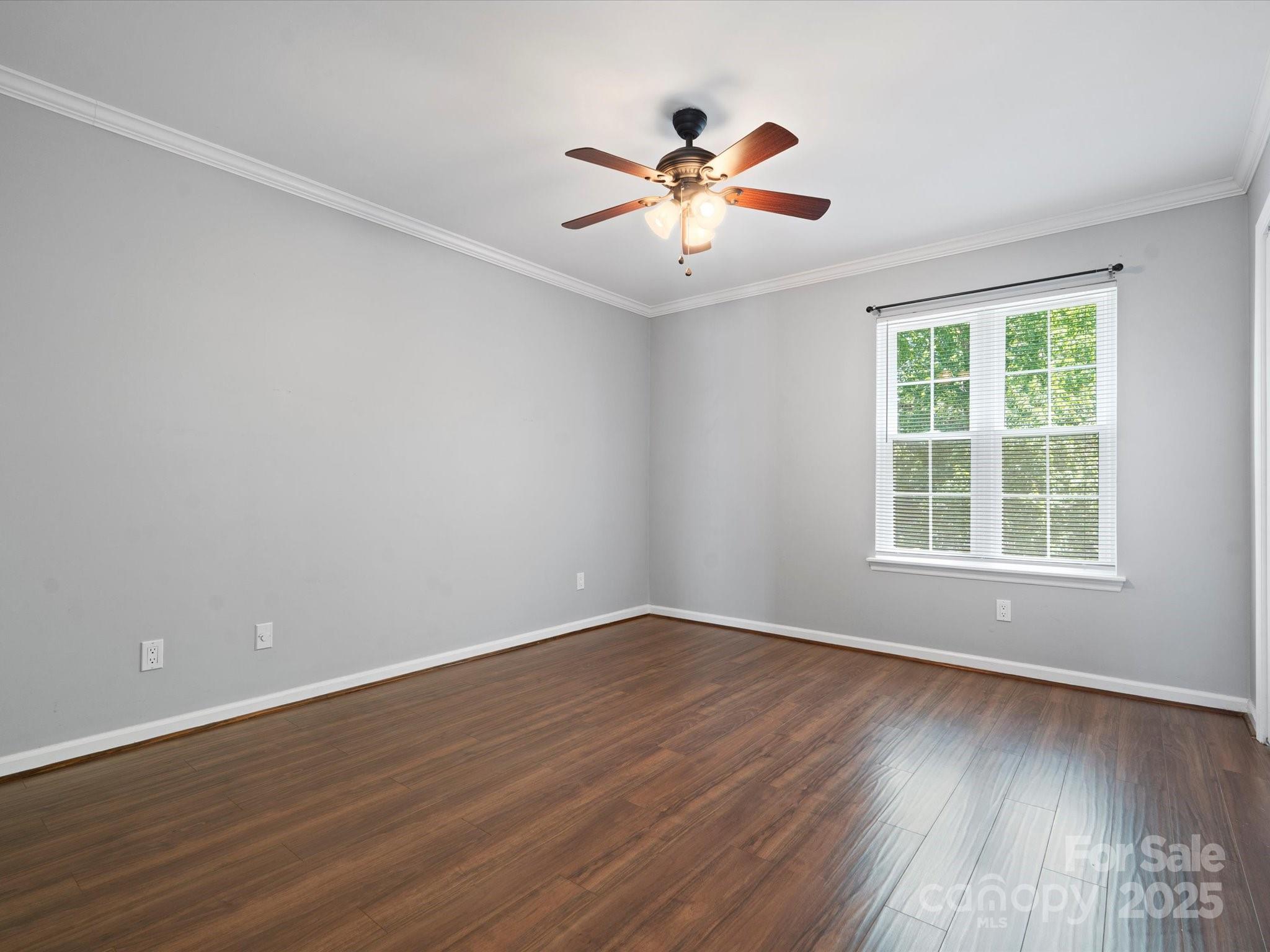 9404 S Vicksburg Park Court Property Photo 15