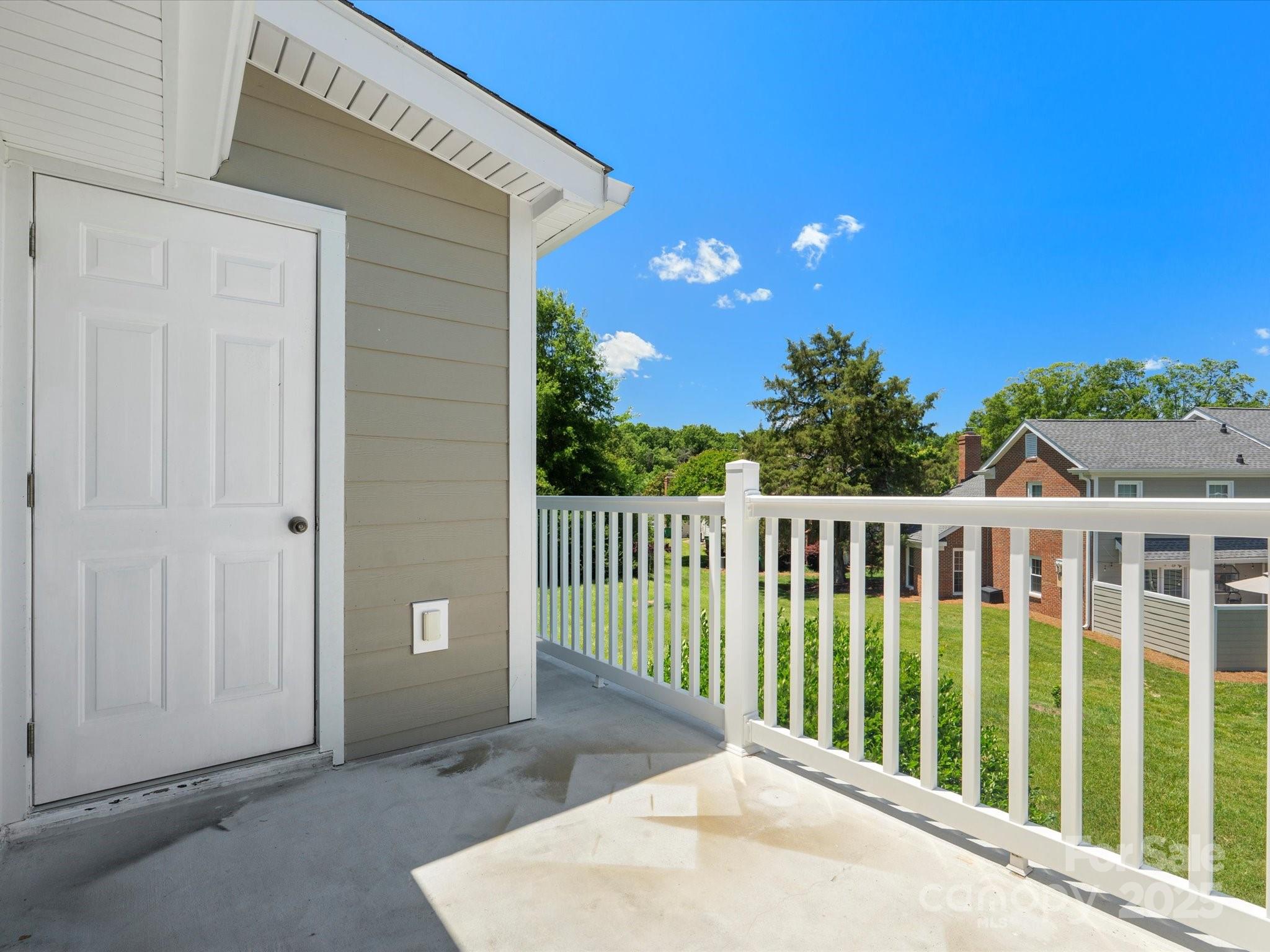 9404 S Vicksburg Park Court Property Photo 24