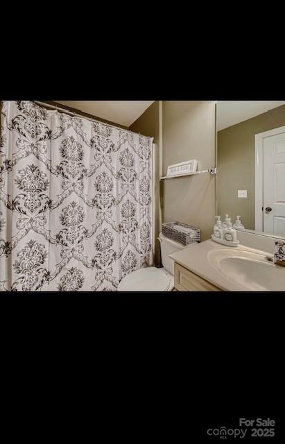2234 Donnington Lane Property Photo 22