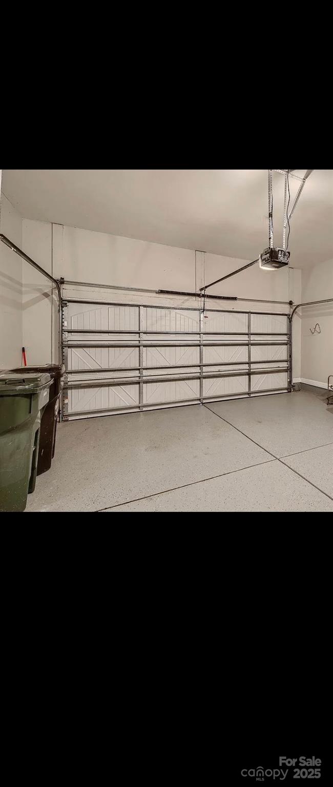 2234 Donnington Lane Property Photo 23
