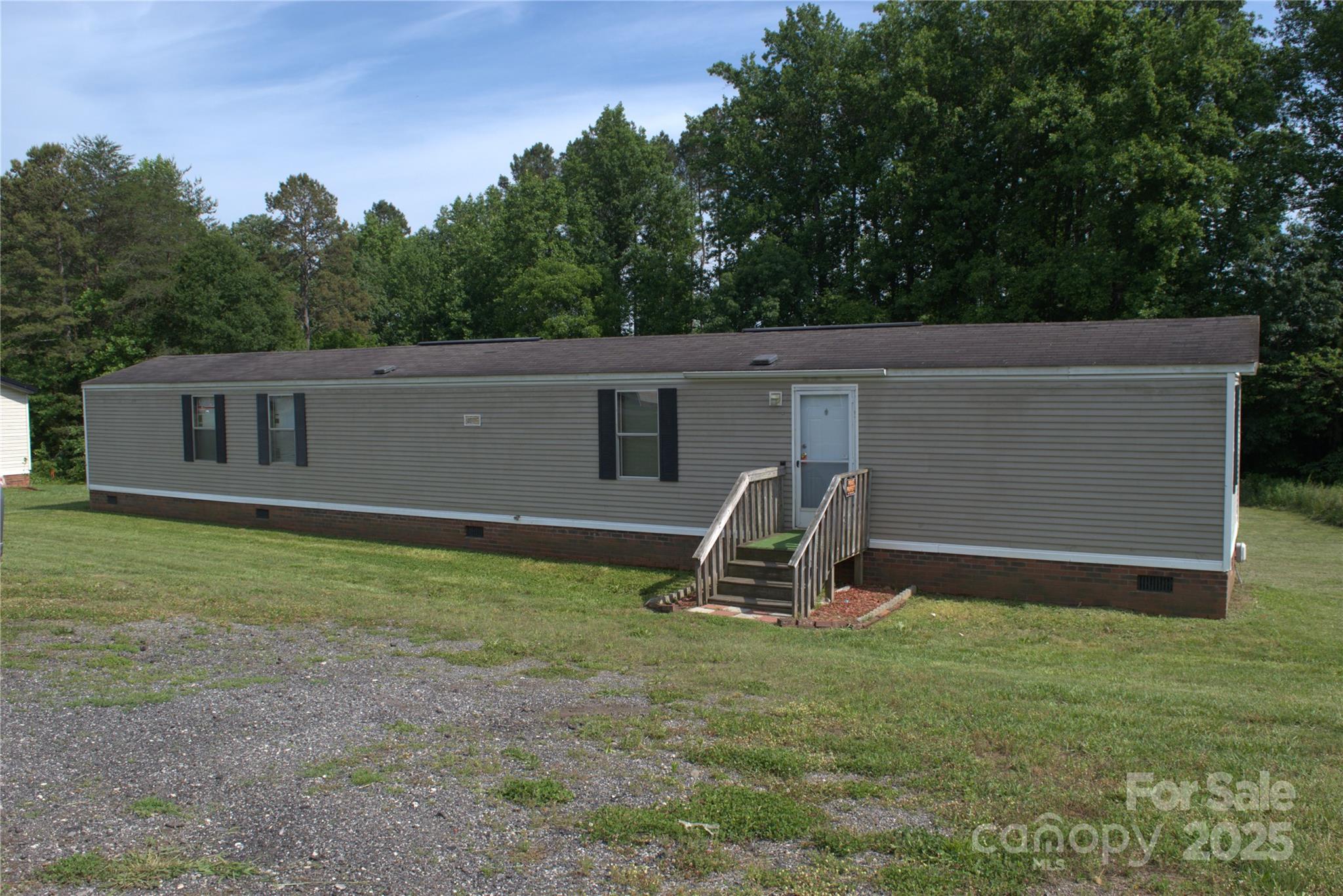 112 Deer Meadow Lane 93 Property Photo 1