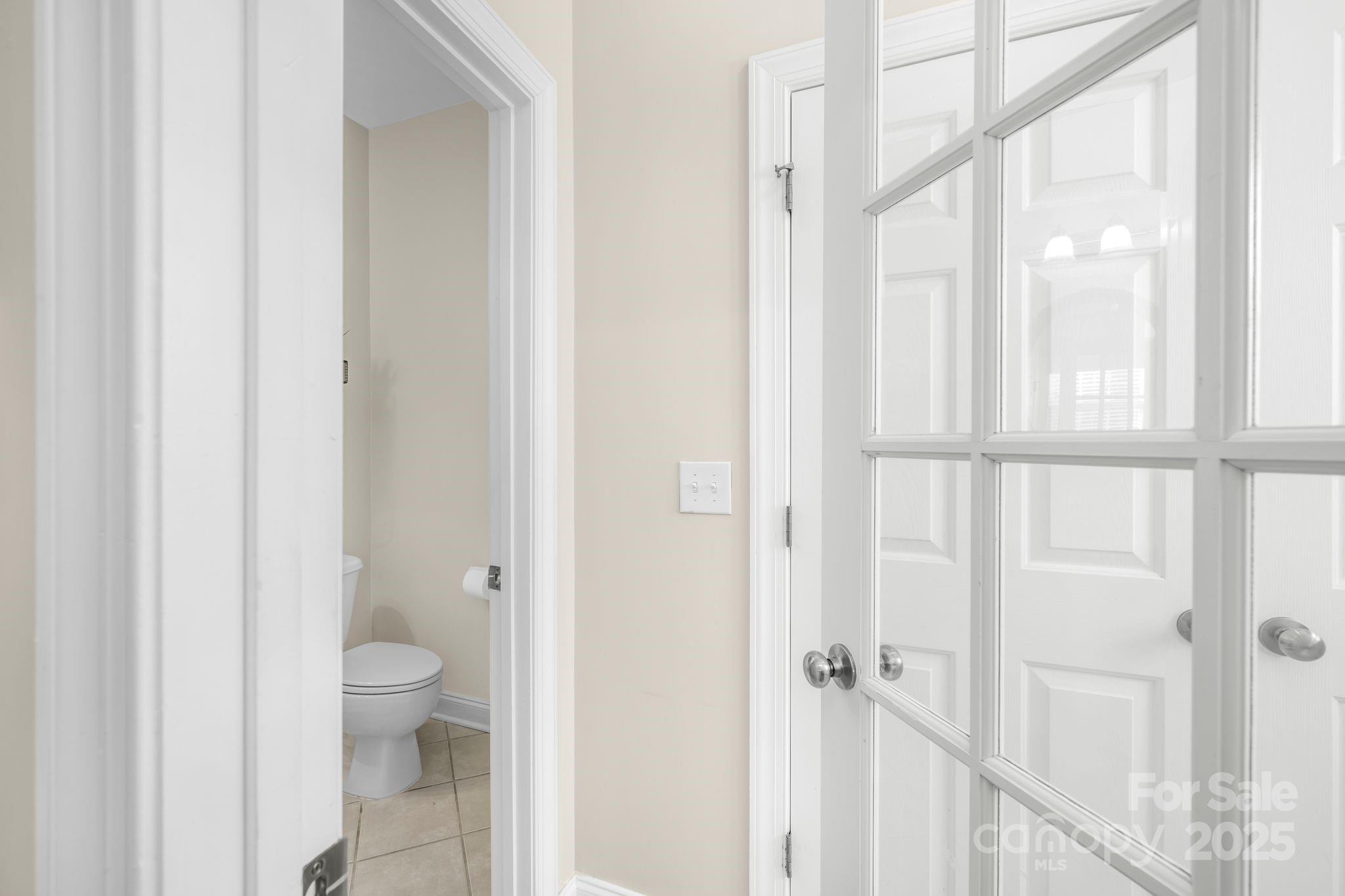 7255 Orchard Path Drive Property Photo 12