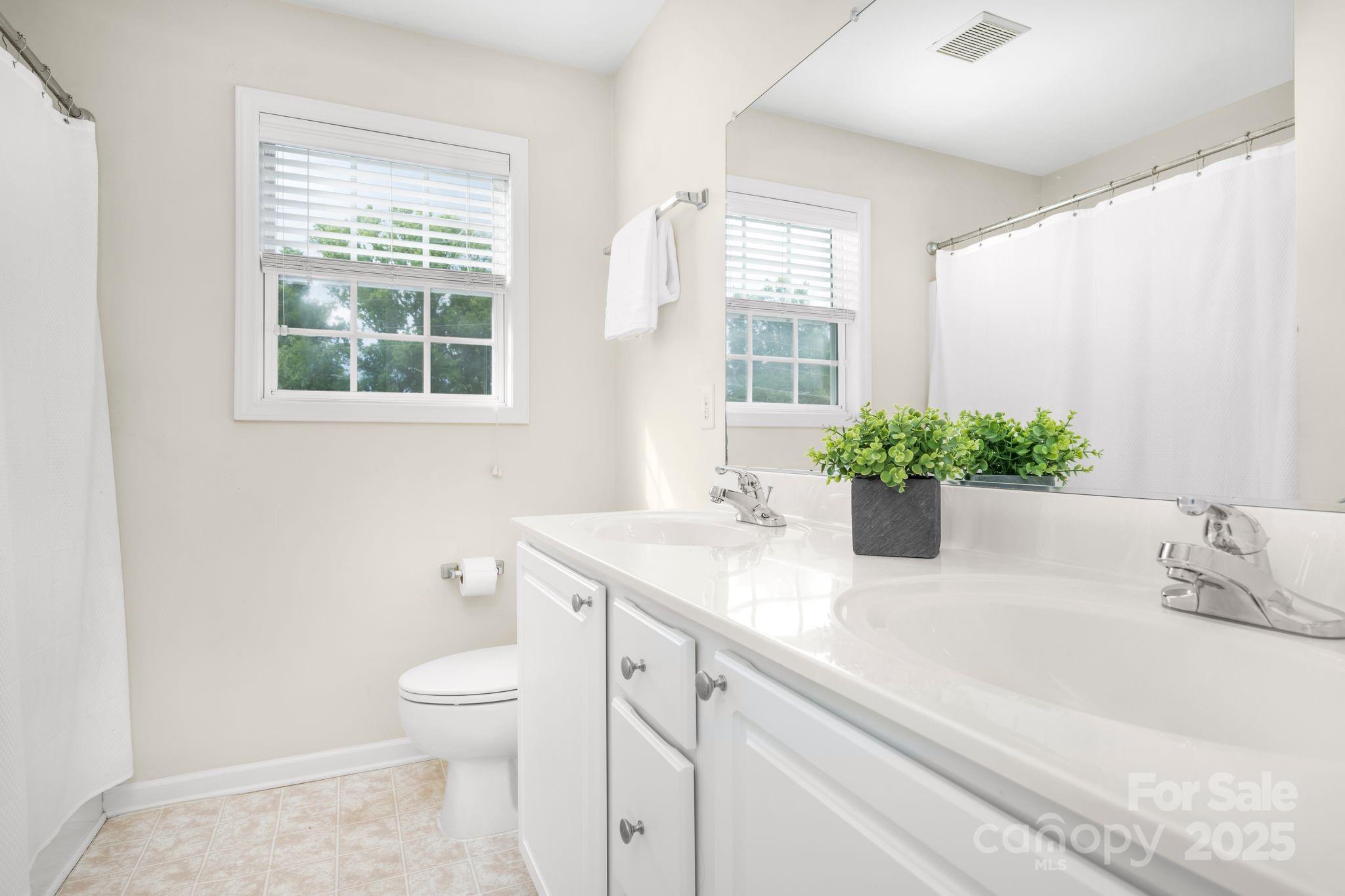 7255 Orchard Path Drive Property Photo 22