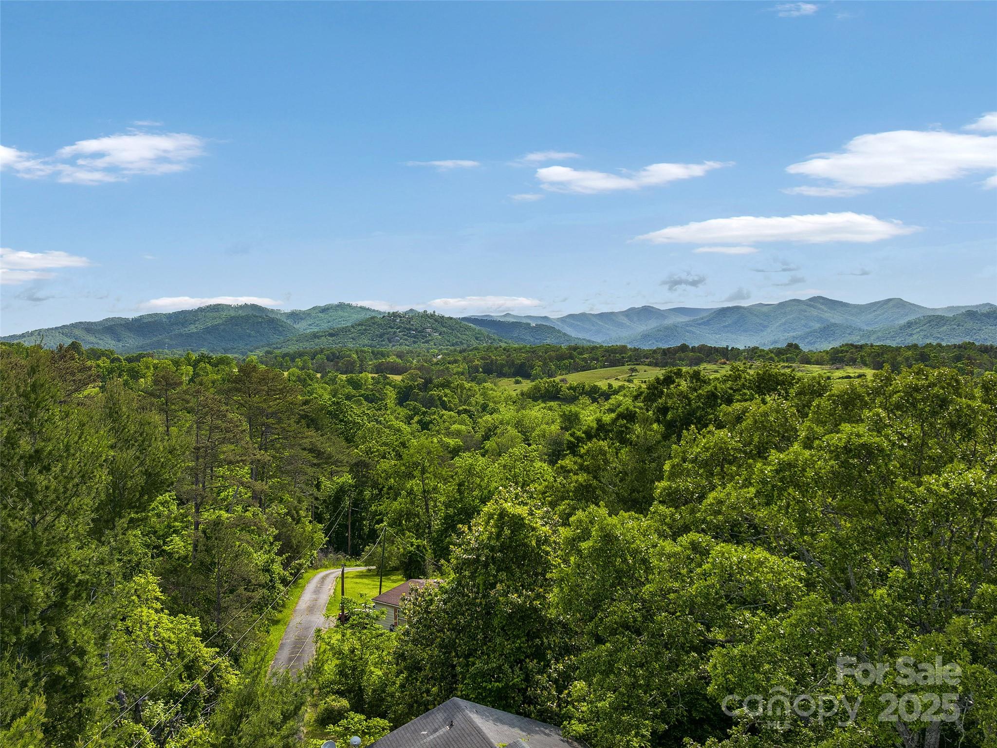 144 Pinebrook Road Property Photo 2