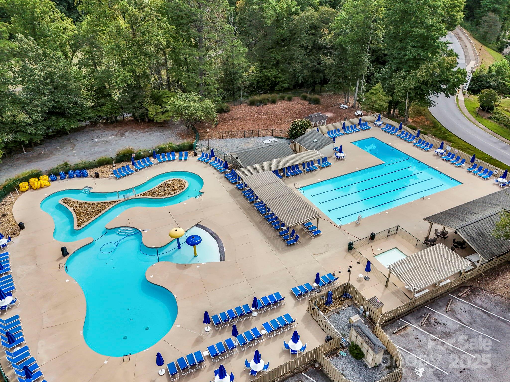 176 High Road Court Property Photo 21