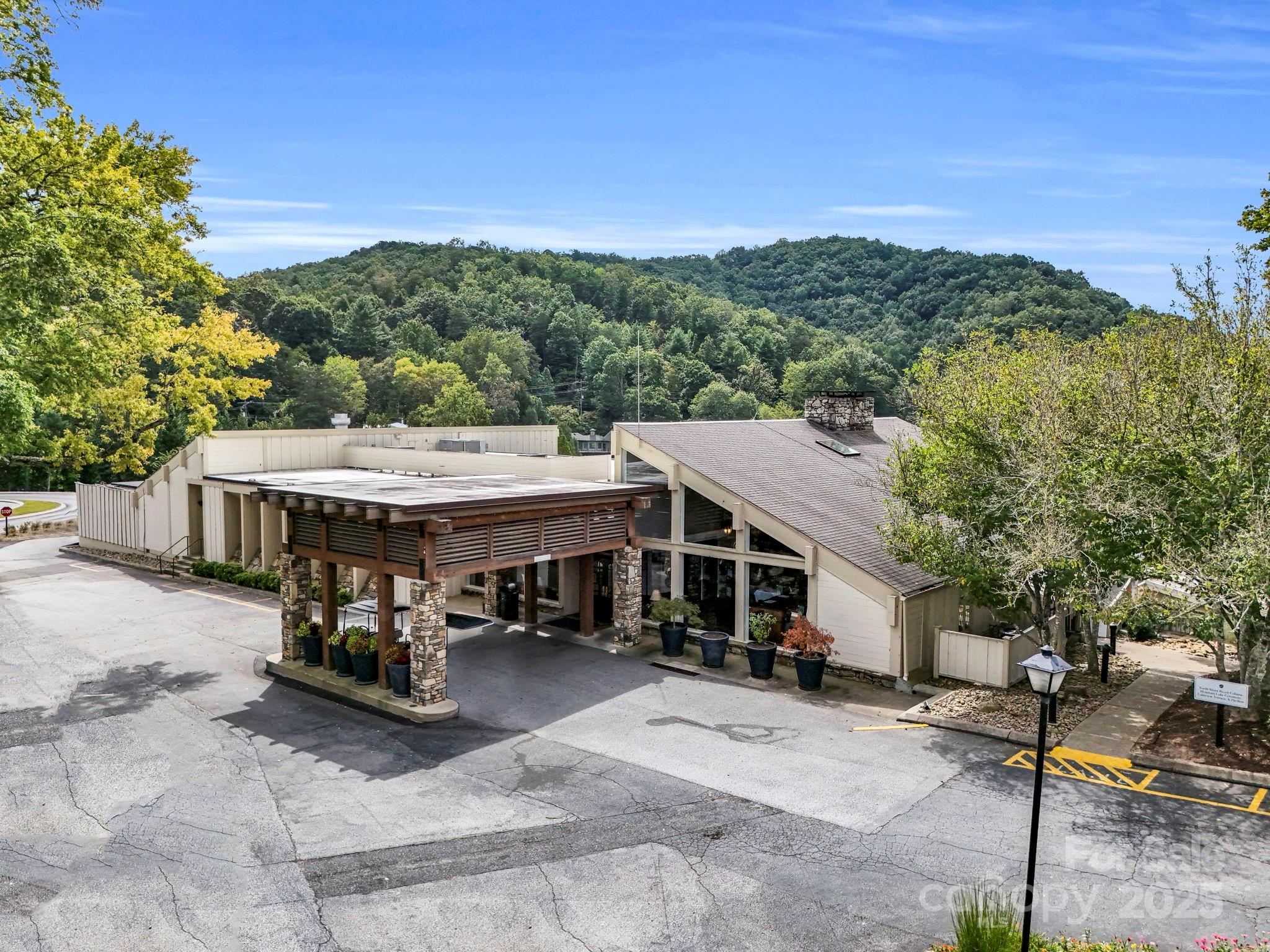 176 High Road Court Property Photo 38