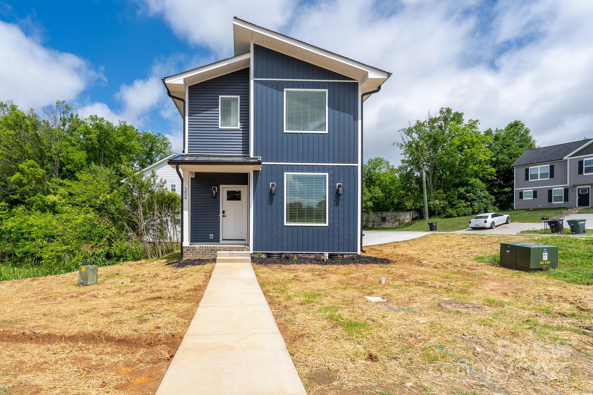 304 Cabarrus Avenue Property Photo 1