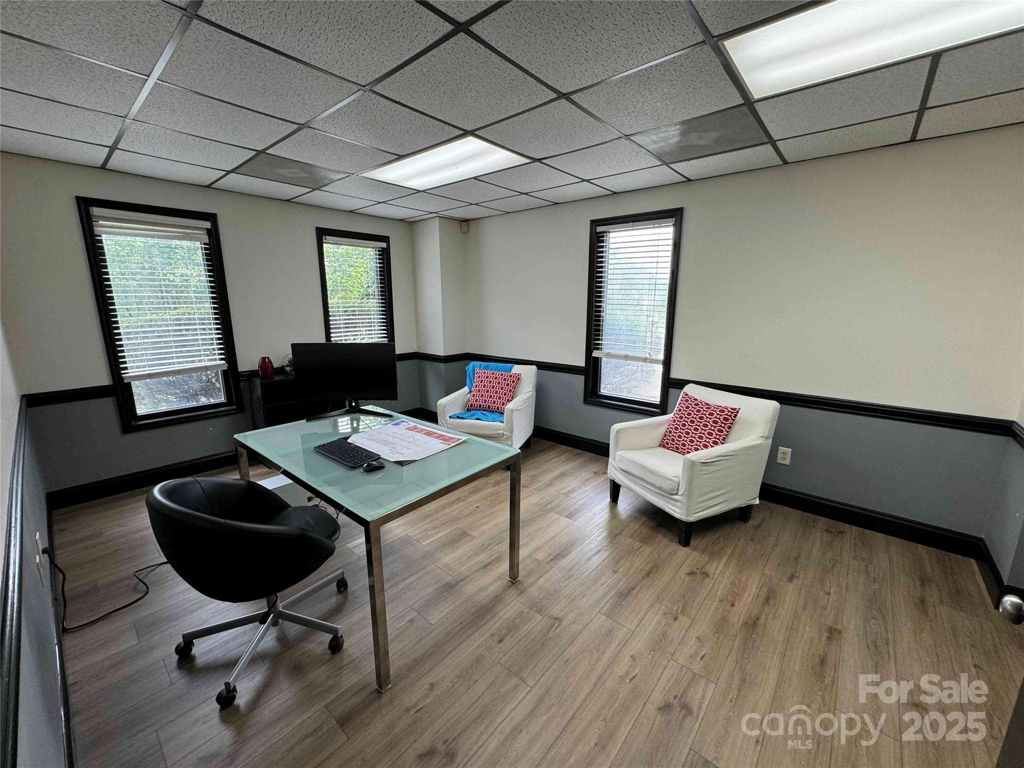105 Corporate Boulevard Property Photo 3