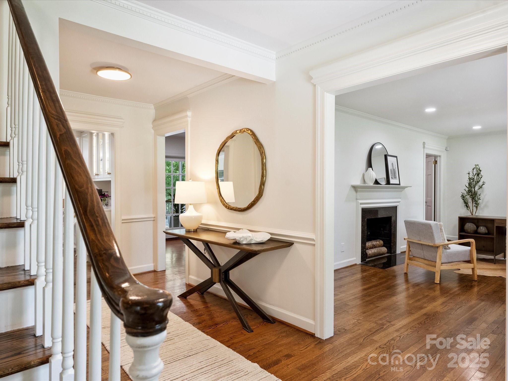 2919 Wickersham Road Property Photo 4