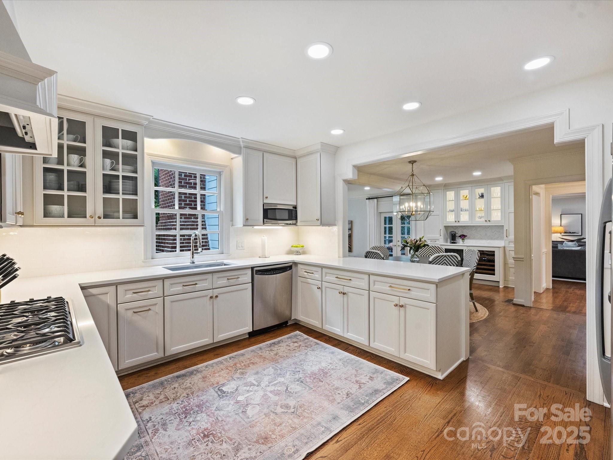 2919 Wickersham Road Property Photo 14