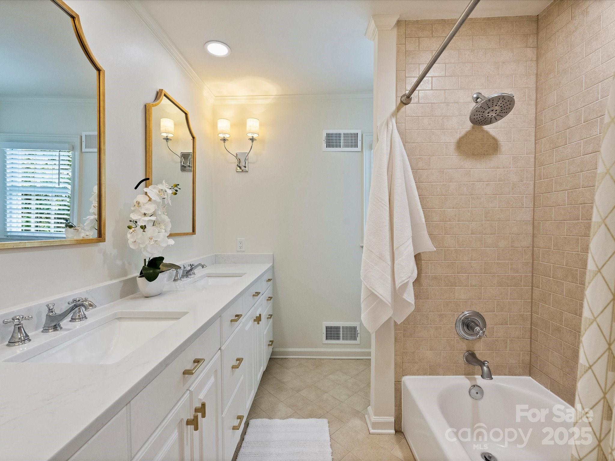 2919 Wickersham Road Property Photo 20