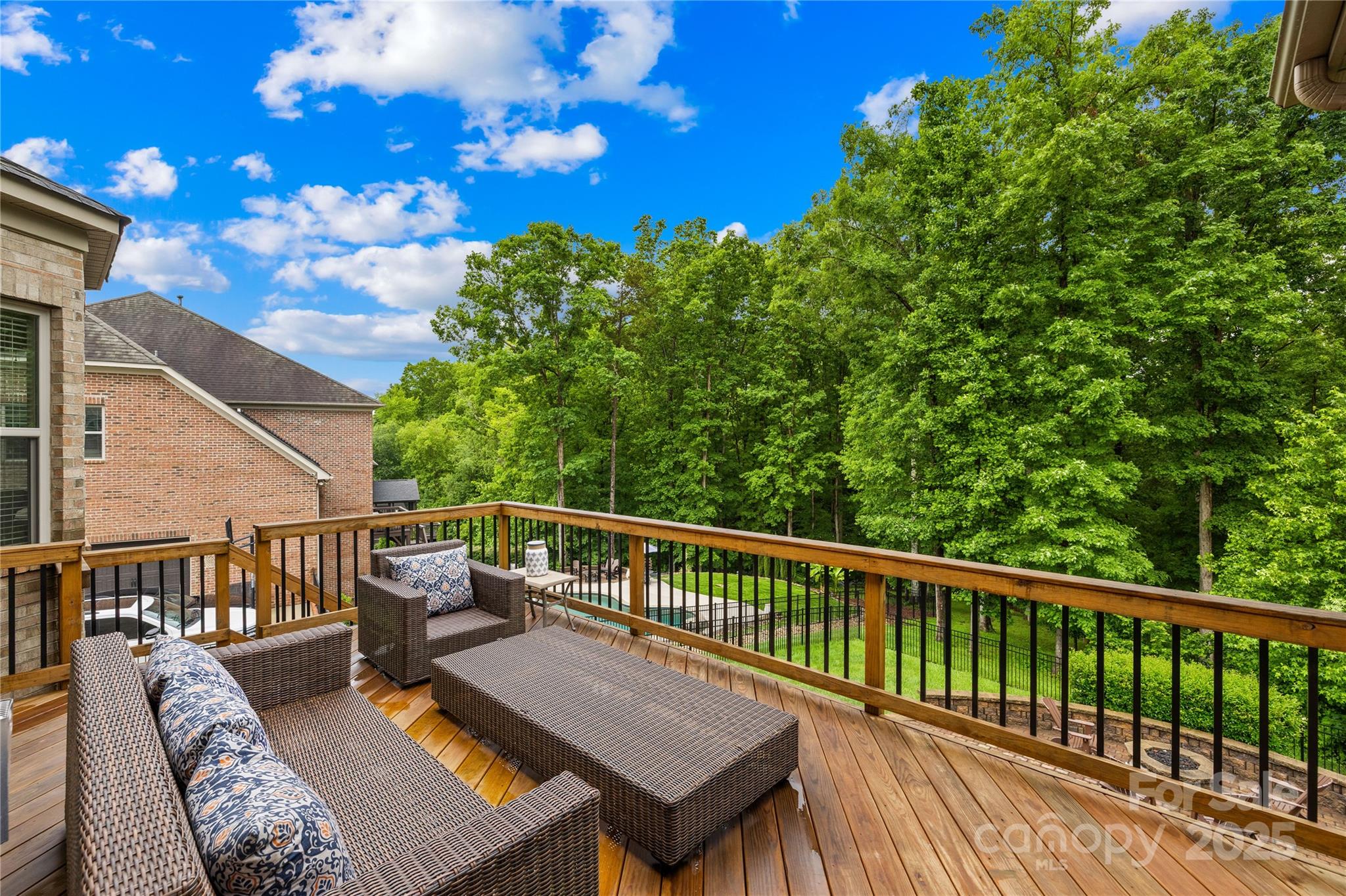 2289 Pine Valley Drive Property Photo 16