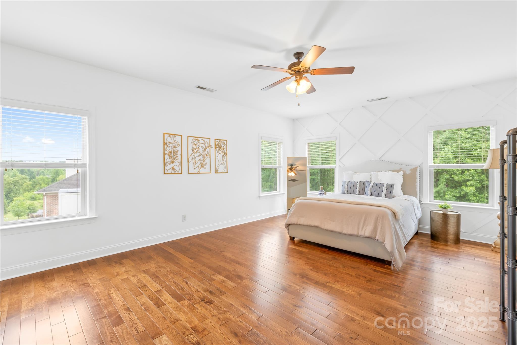 2289 Pine Valley Drive Property Photo 20