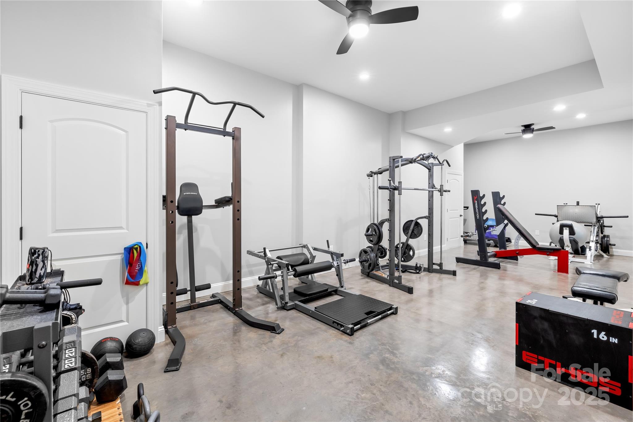 2289 Pine Valley Drive Property Photo 29