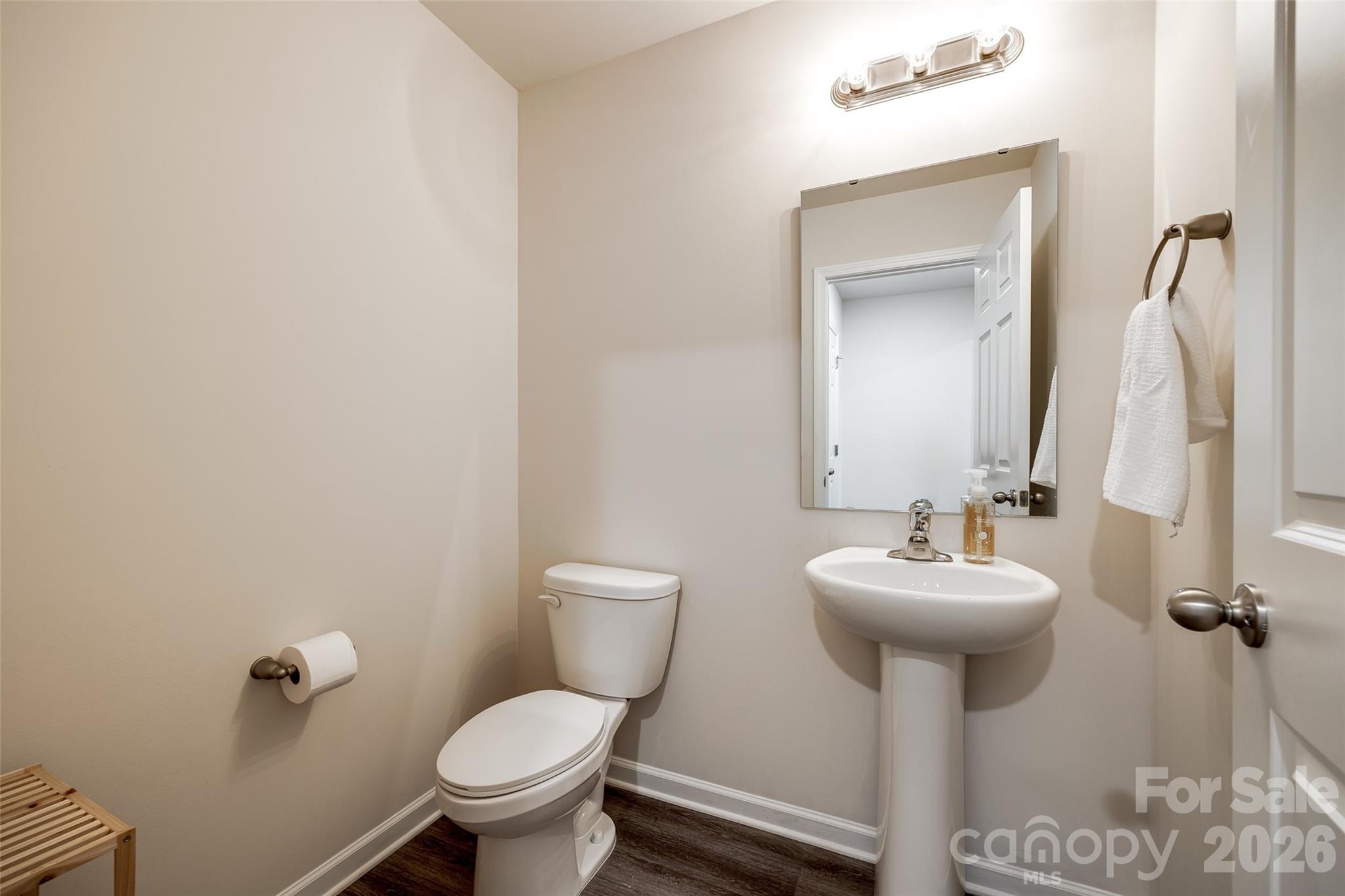 415 Kickapoo Avenue Property Photo 9