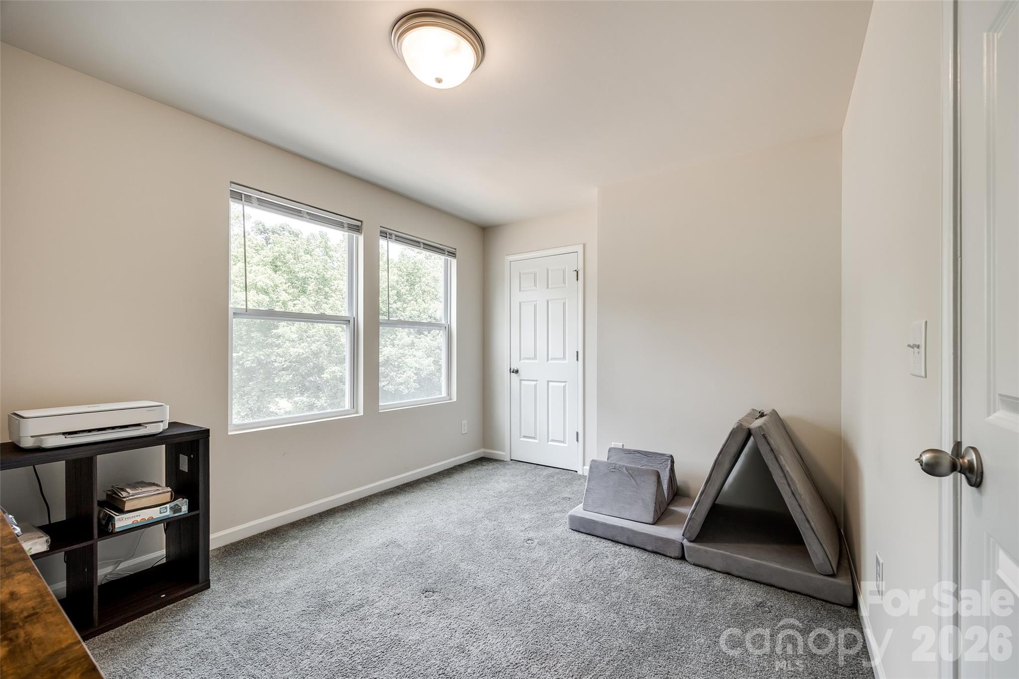 415 Kickapoo Avenue Property Photo 11