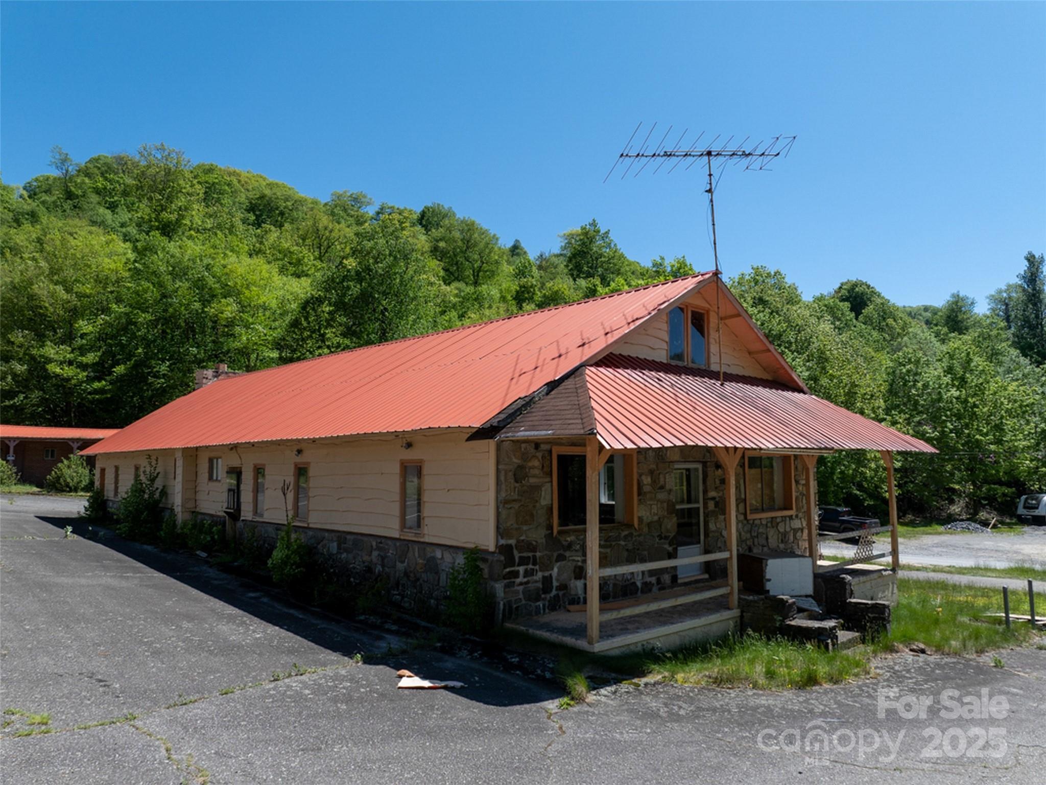 11242 Us 19 Highway Property Photo 11