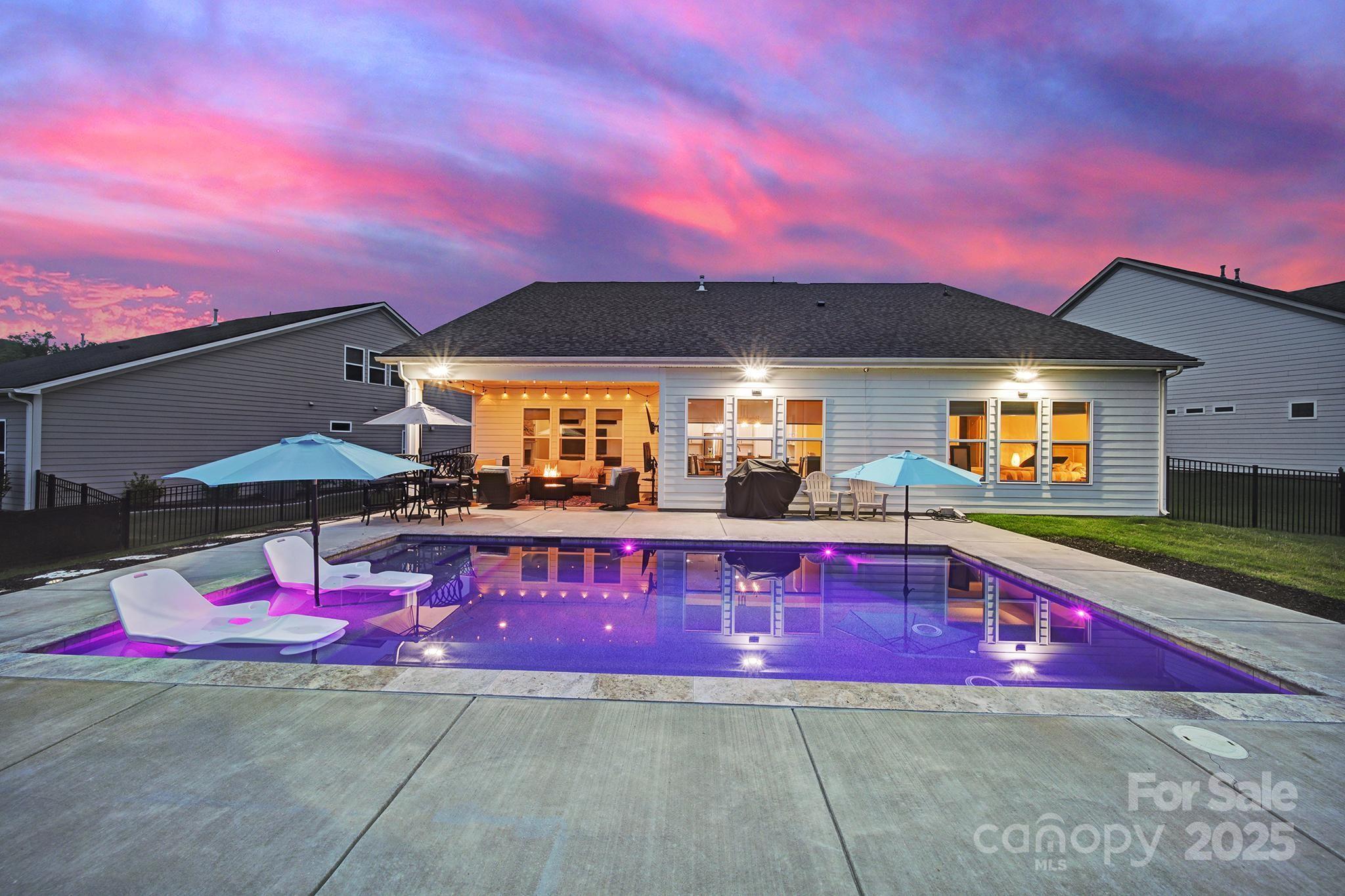 3255 Split Rail Lane Property Photo 2