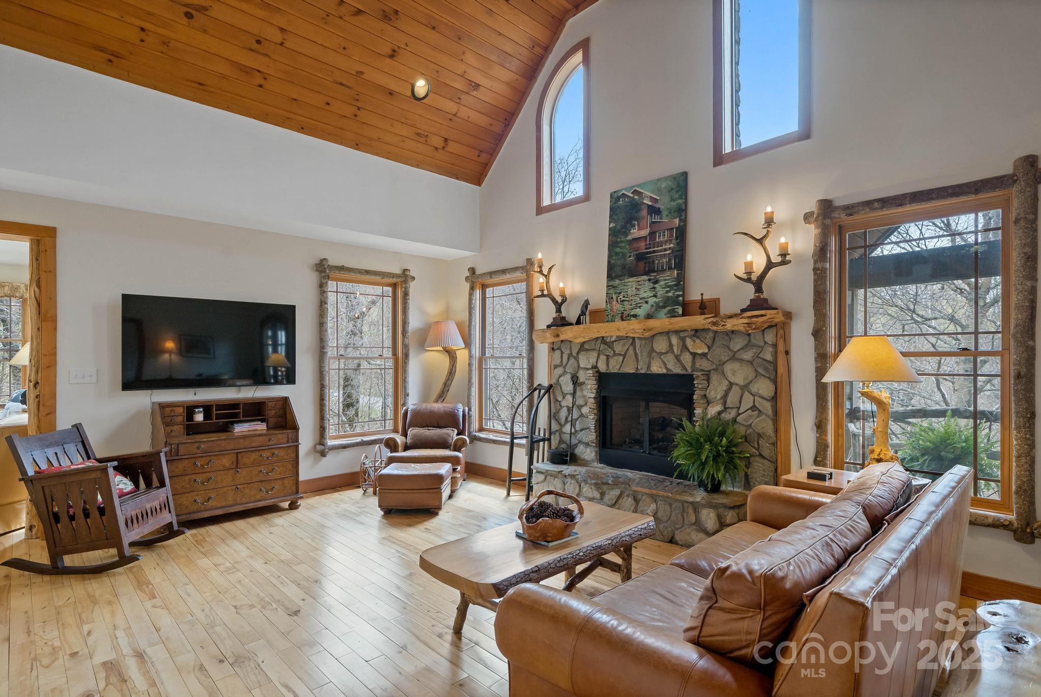 140 Spruce Hollow Road Property Photo 5