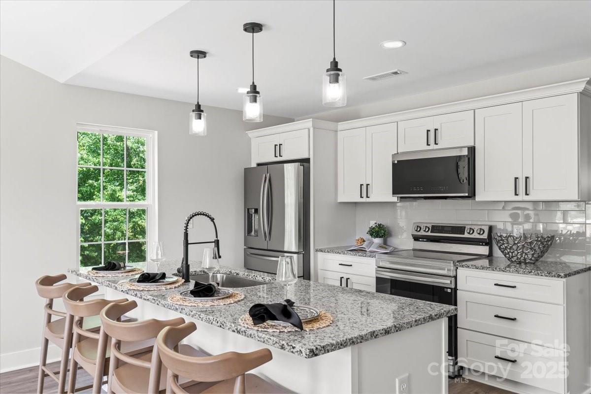 2906 Swicegood Road Property Photo 7