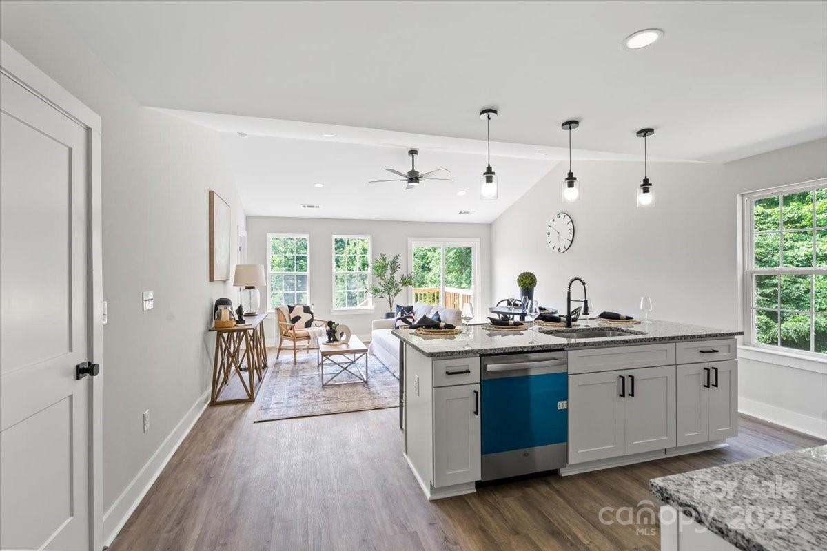 2906 Swicegood Road Property Photo 11