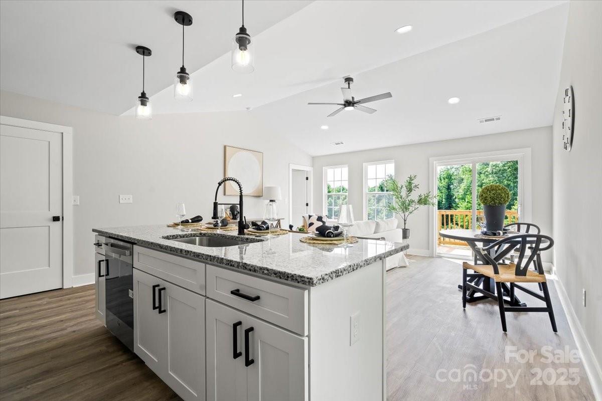 2906 Swicegood Road Property Photo 12