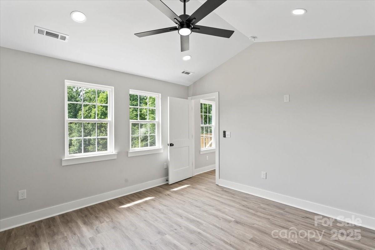 2906 Swicegood Road Property Photo 21