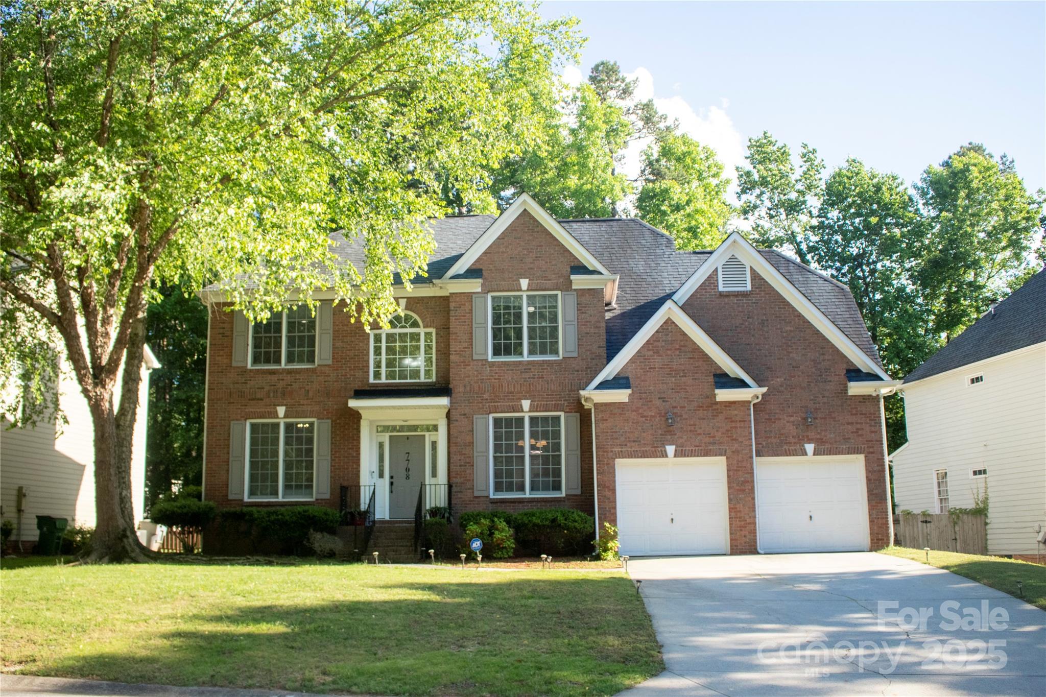 7708 Harrington Woods Road Property Photo 1