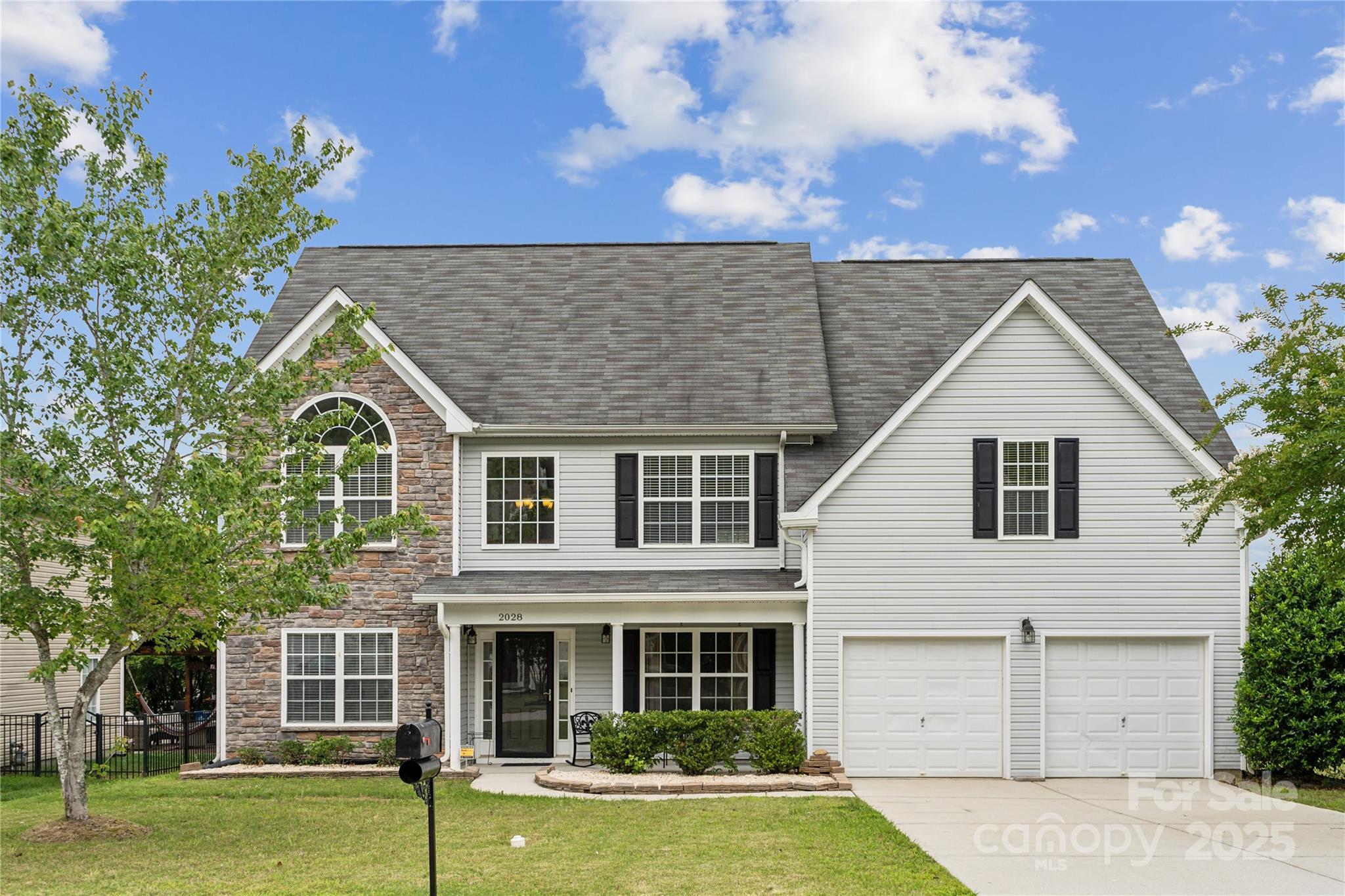 2028 Covered Bridge Court Property Photo 1
