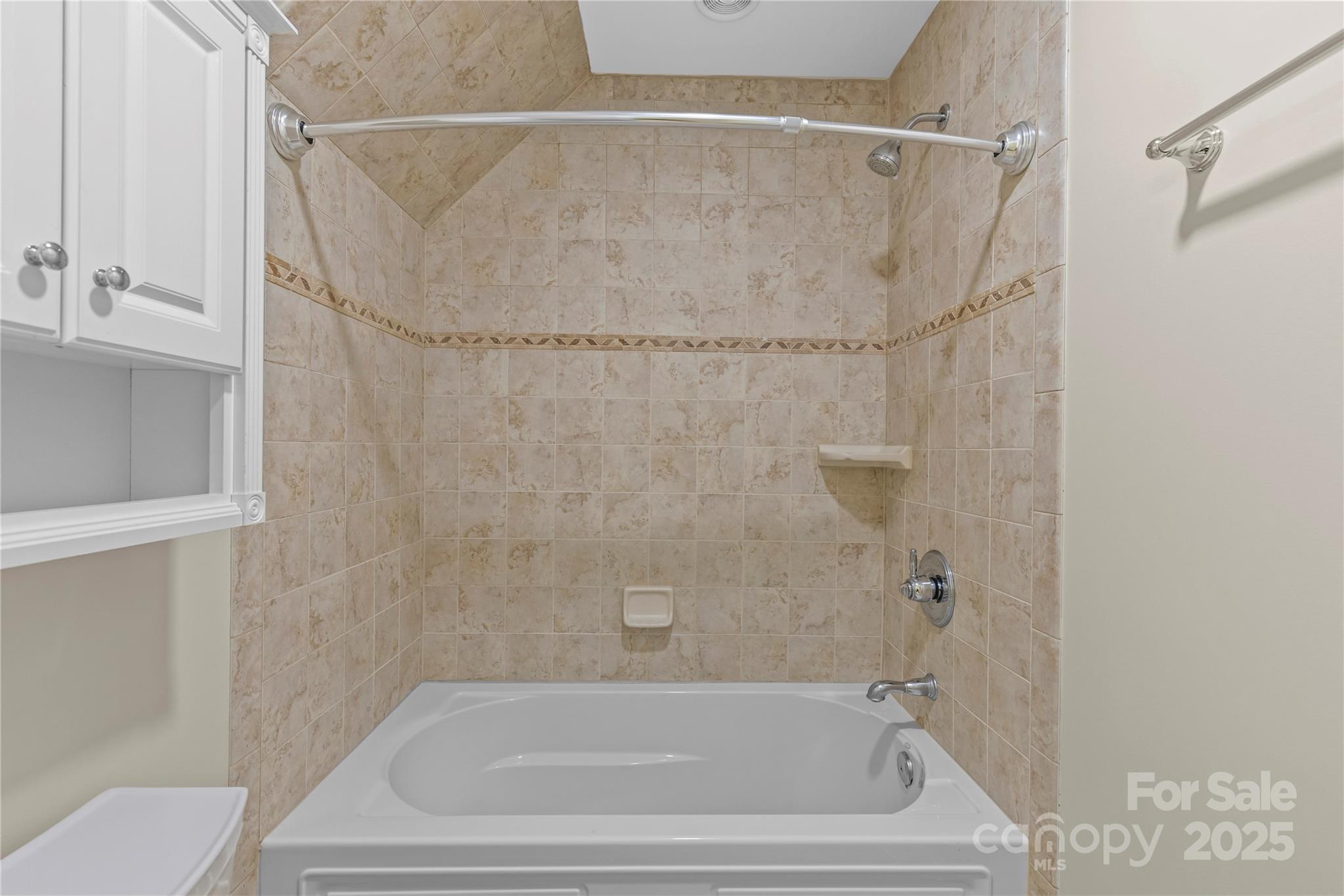 1500 Lynway Drive Property Photo 30