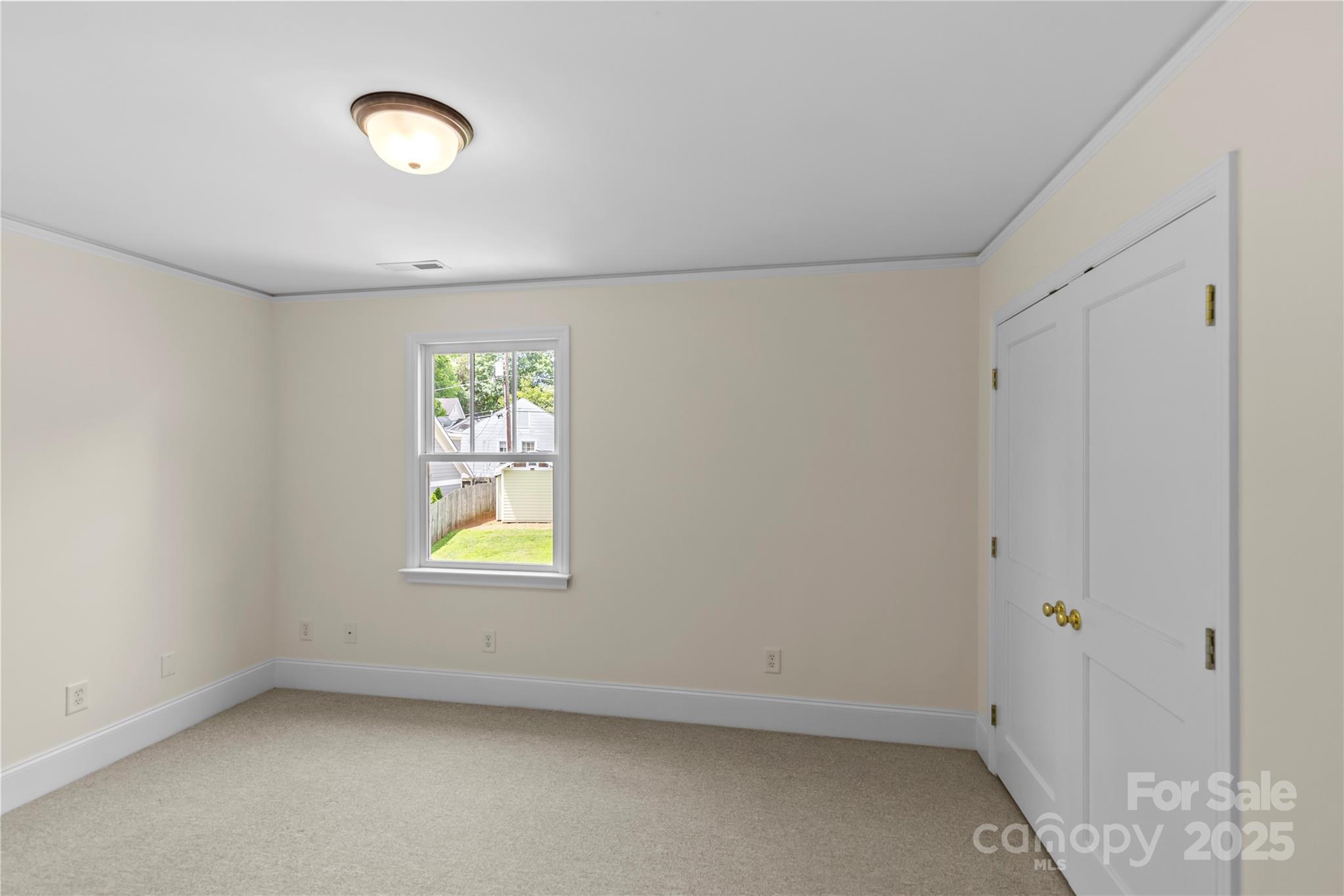 1500 Lynway Drive Property Photo 31