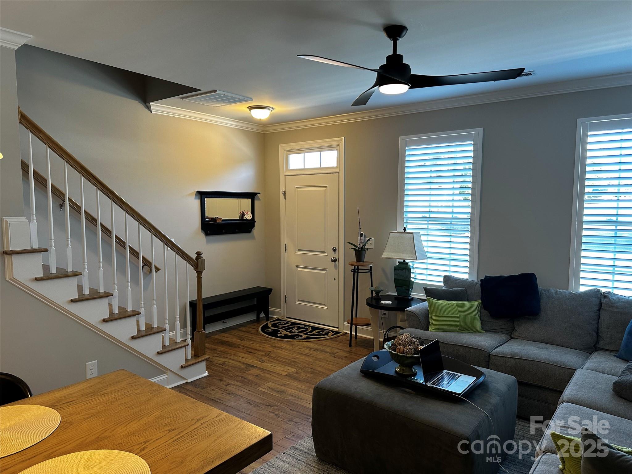 110 W Pine Street Property Photo 12