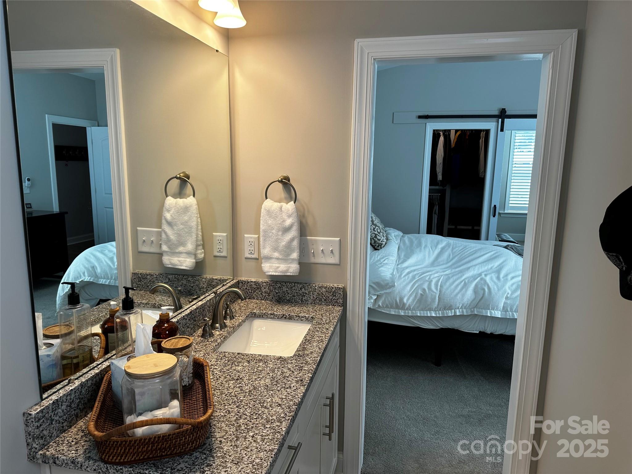 110 W Pine Street Property Photo 20