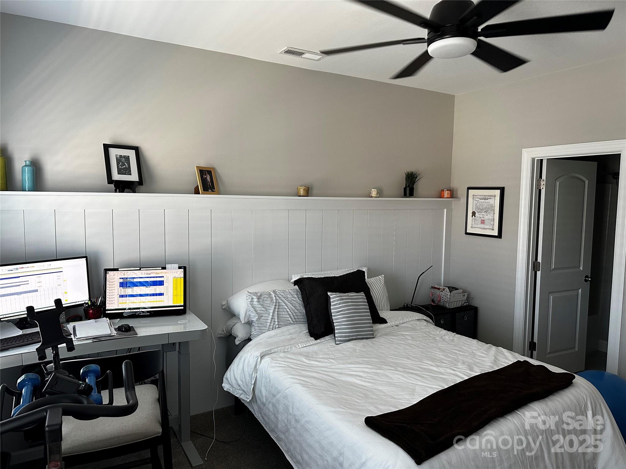 110 W Pine Street Property Photo 25