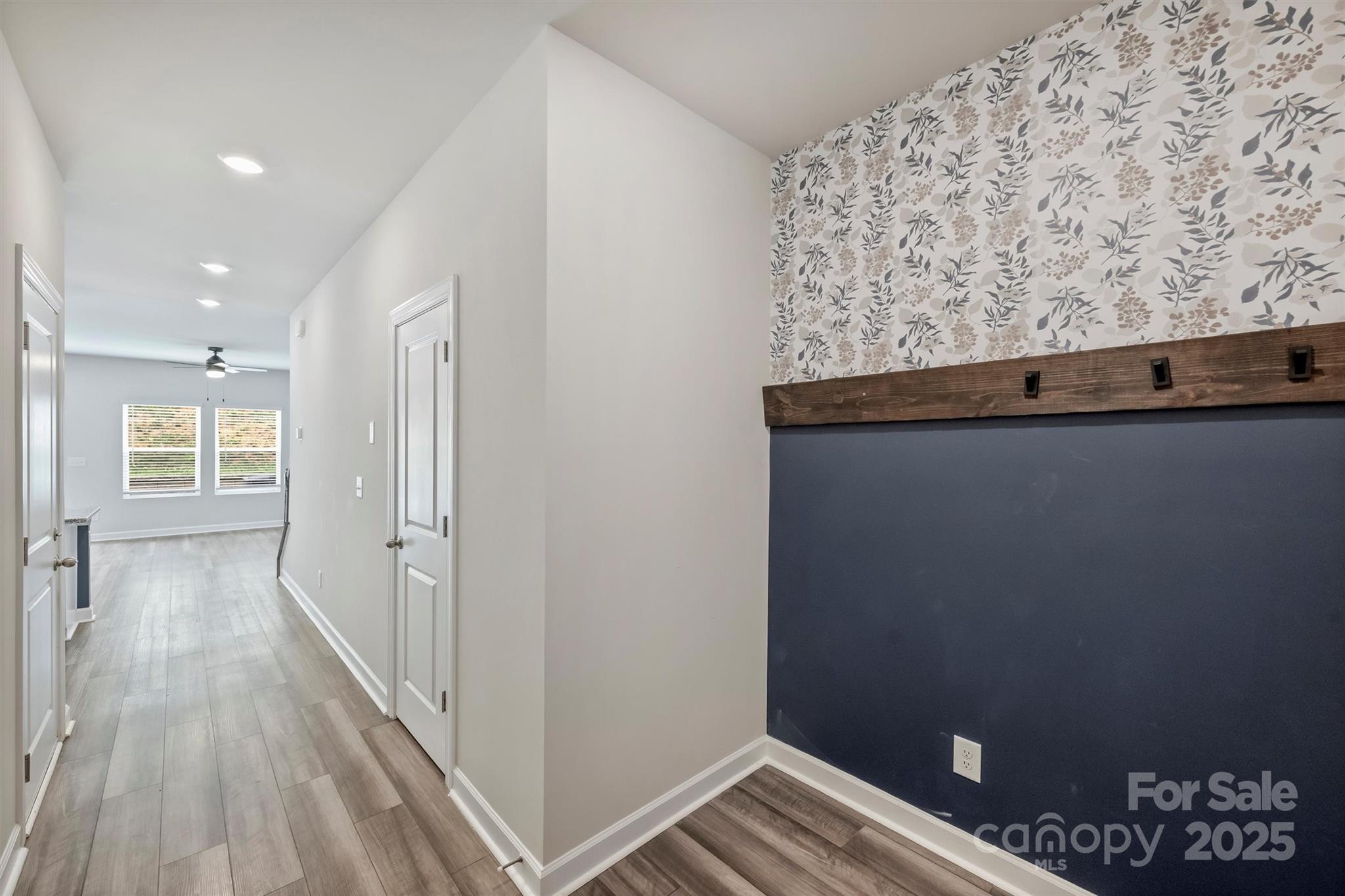 502 Tayberry Lane Property Photo 6