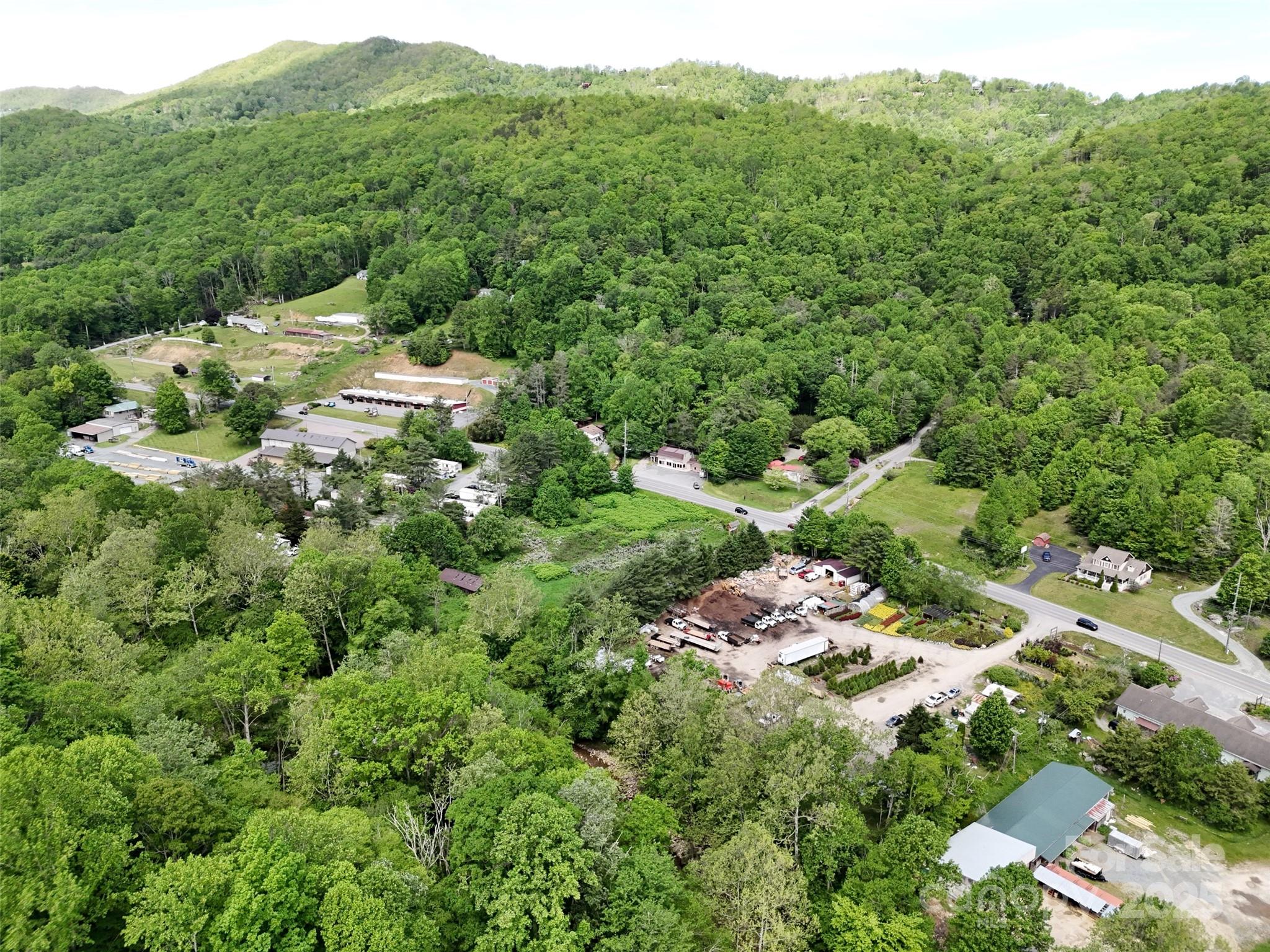 15c1 Nc Highway 105 Highway Property Photo 2