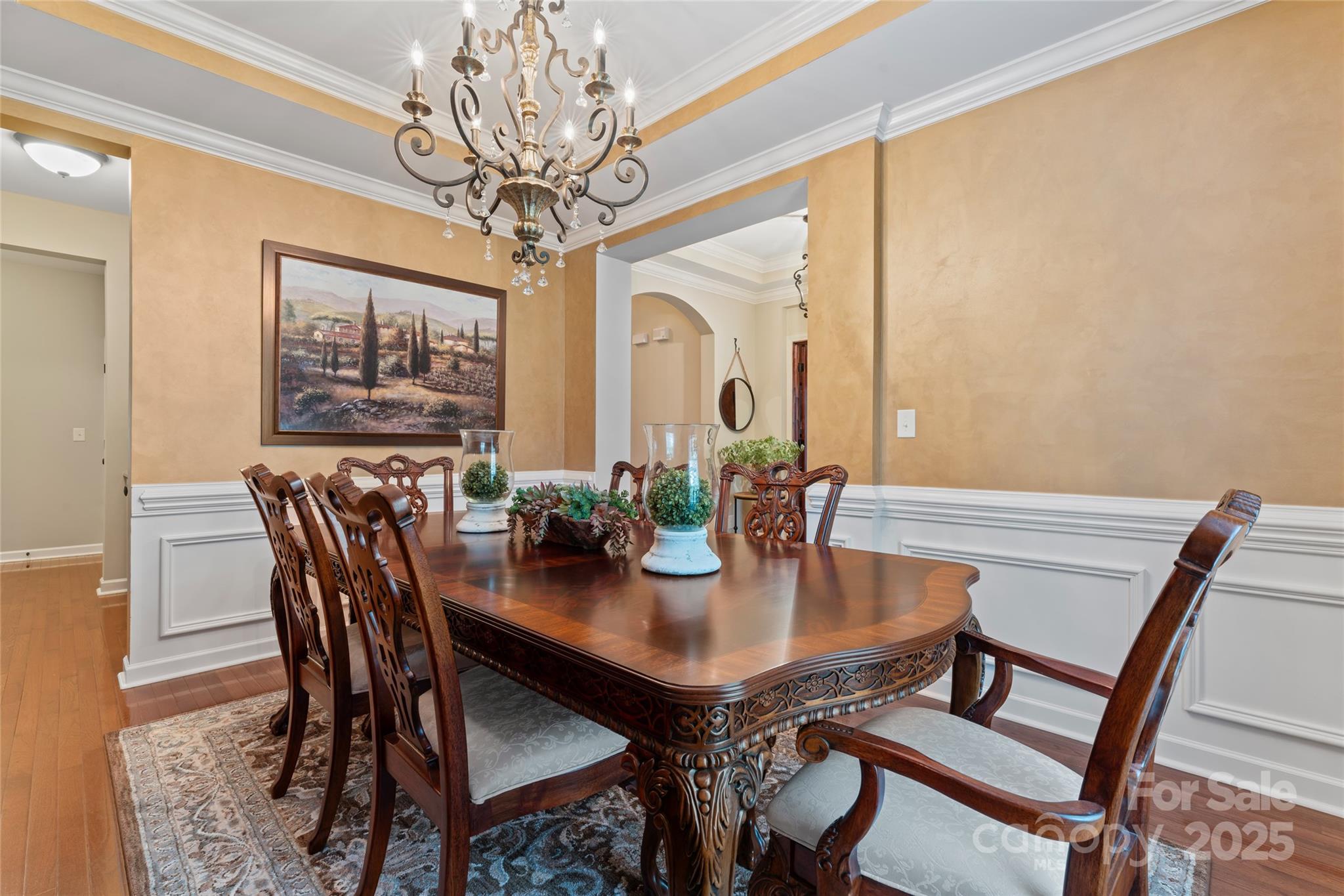 10620 Euclid Avenue Property Photo 5