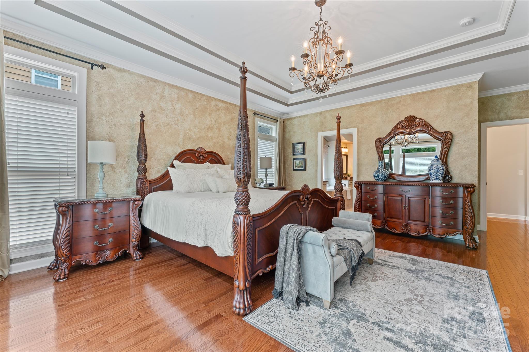 10620 Euclid Avenue Property Photo 18