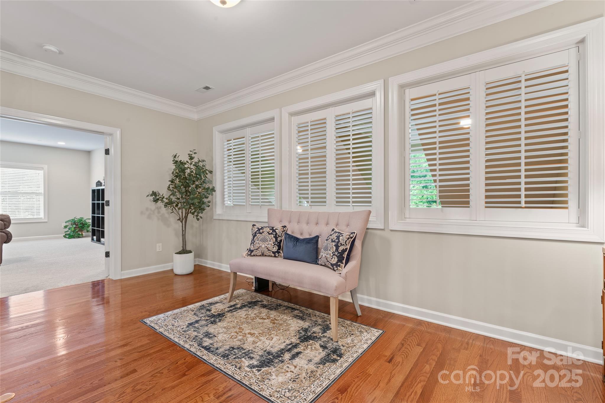 10620 Euclid Avenue Property Photo 37