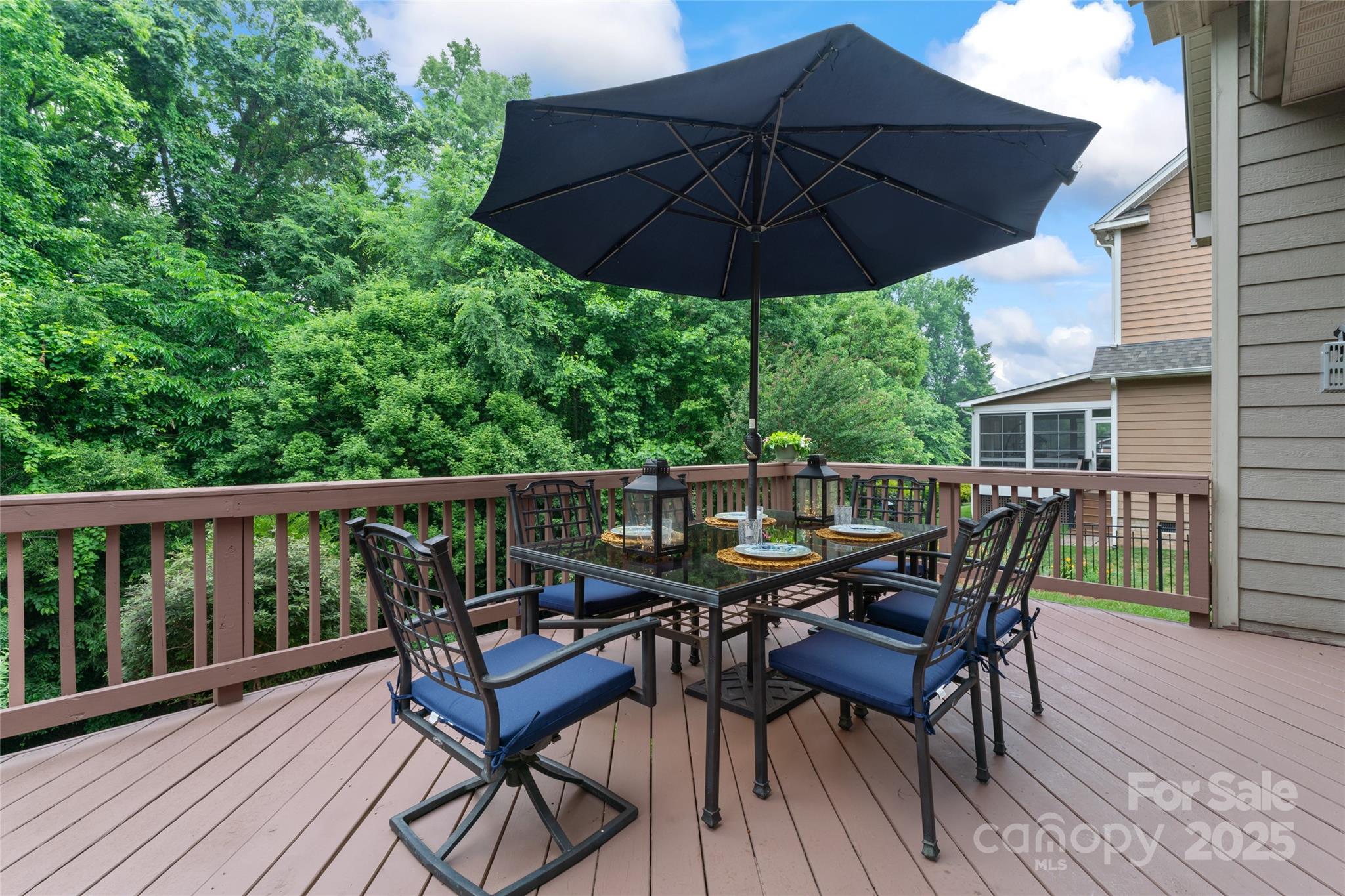 10620 Euclid Avenue Property Photo 40