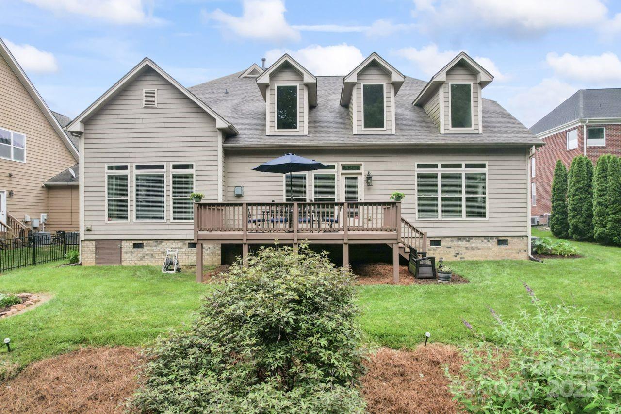 10620 Euclid Avenue Property Photo 41