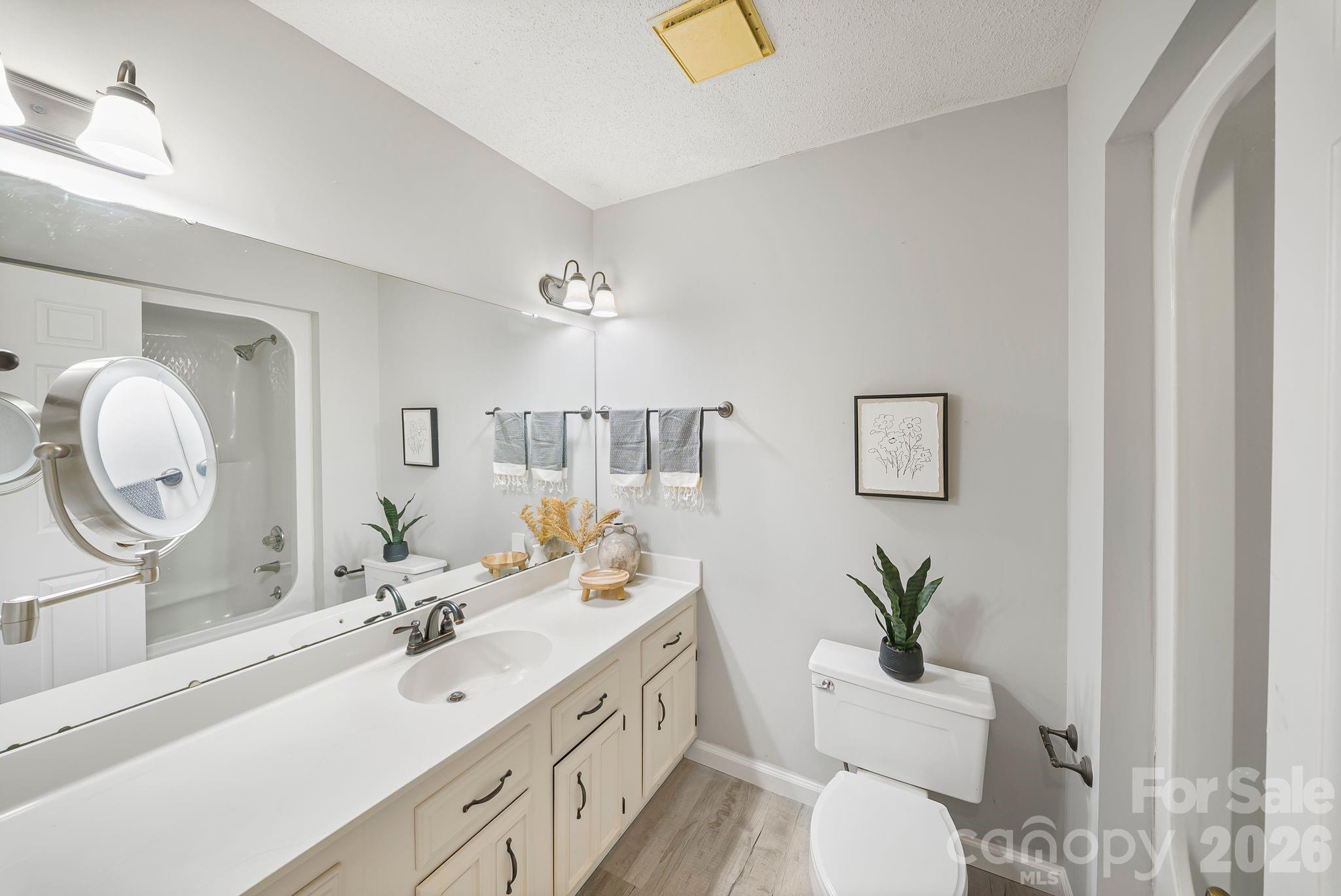 16 Sun Valley Court Property Photo 24