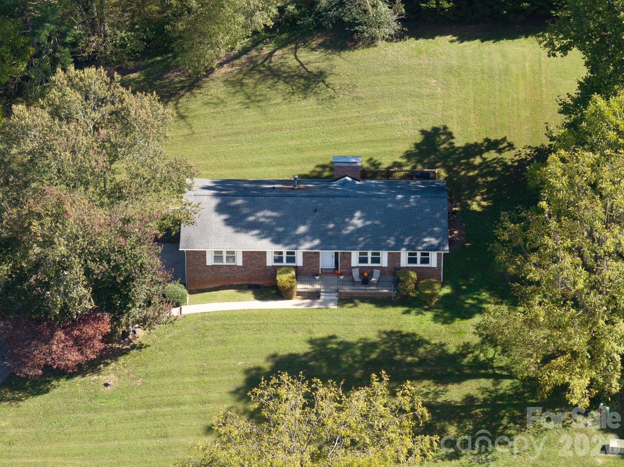 16 Sun Valley Court Property Photo 39
