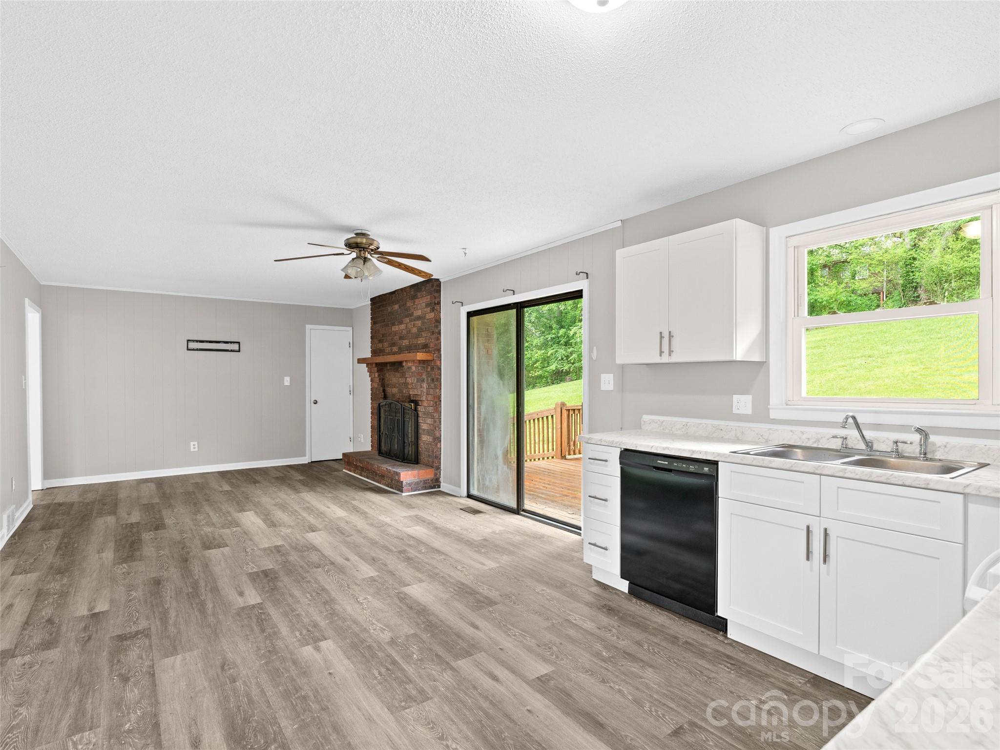 16 Sun Valley Court Property Photo 41