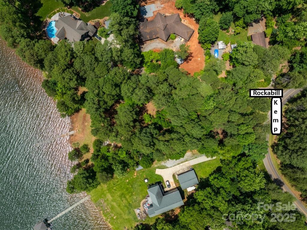 419 Kemp Road Property Photo 6
