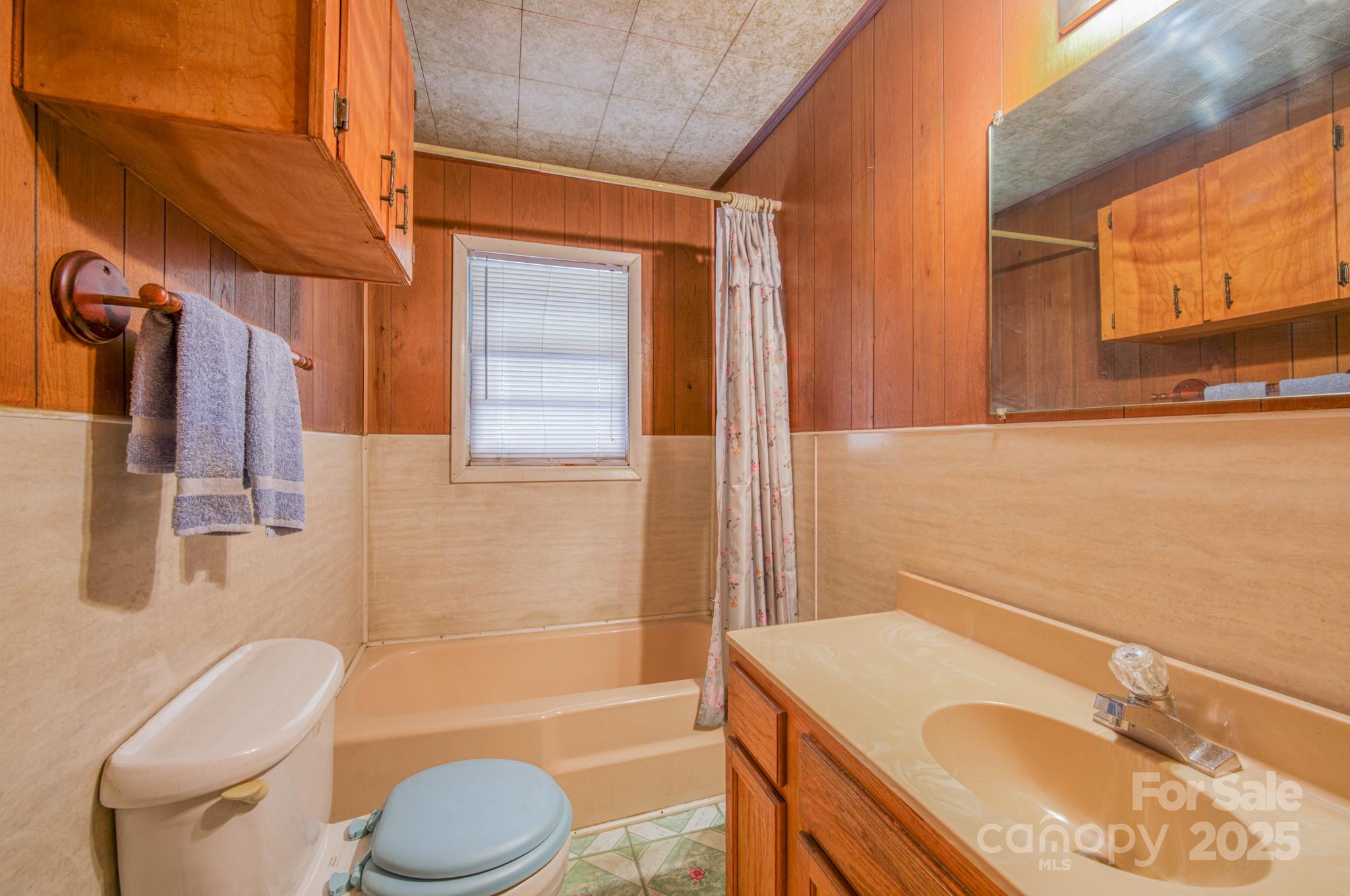 318 Monticello Road Property Photo 10