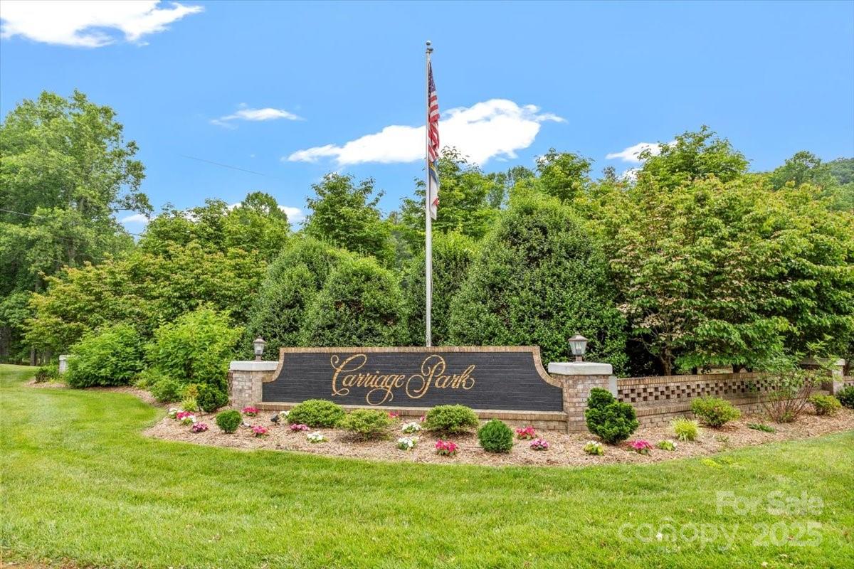311 Carriage Crest Drive Property Photo 2